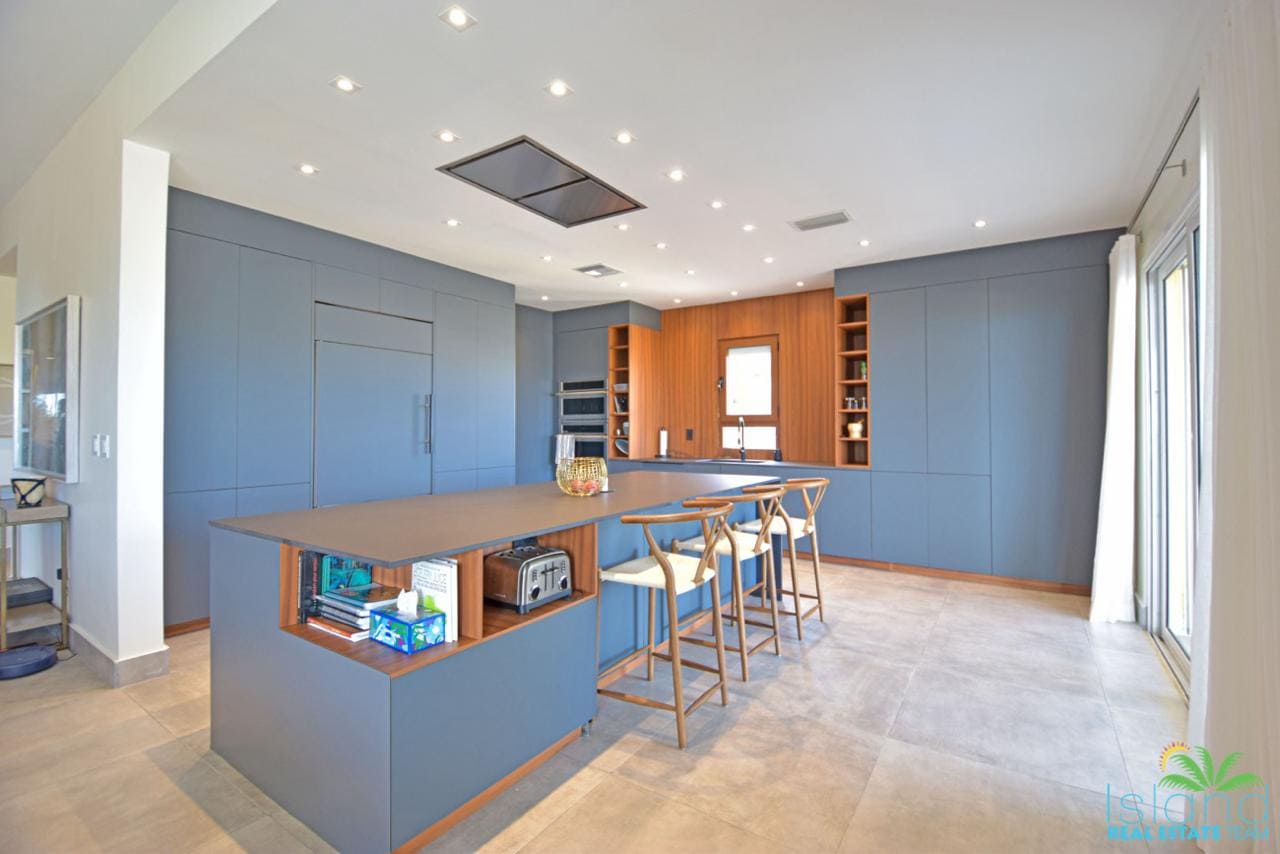 For Sale 3 Bedroom 3.5 Bath Ocean View Condo St. Maarten Cupecoy 6