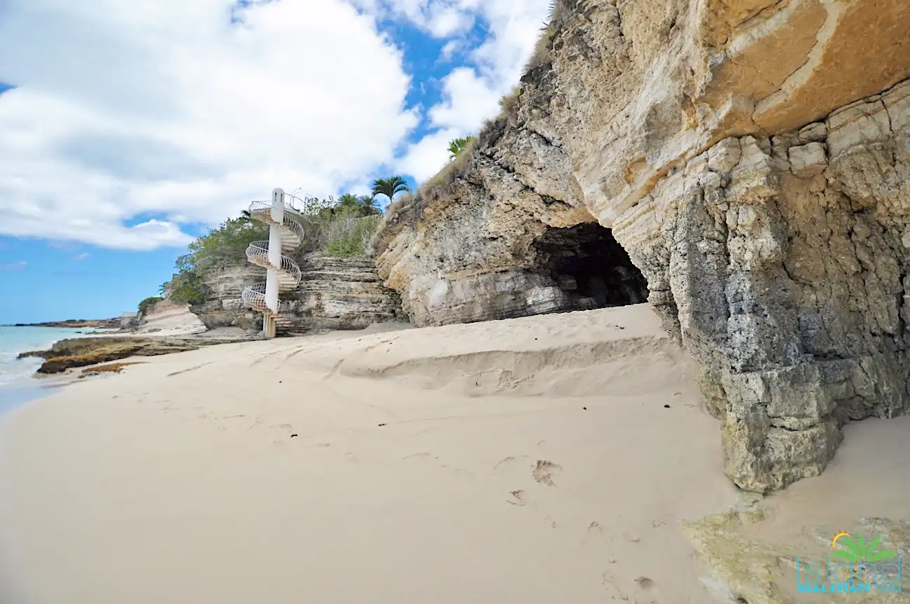 642840aa De3b 4aa3 8d42 37a82c3745a0 Sale 2 11zon