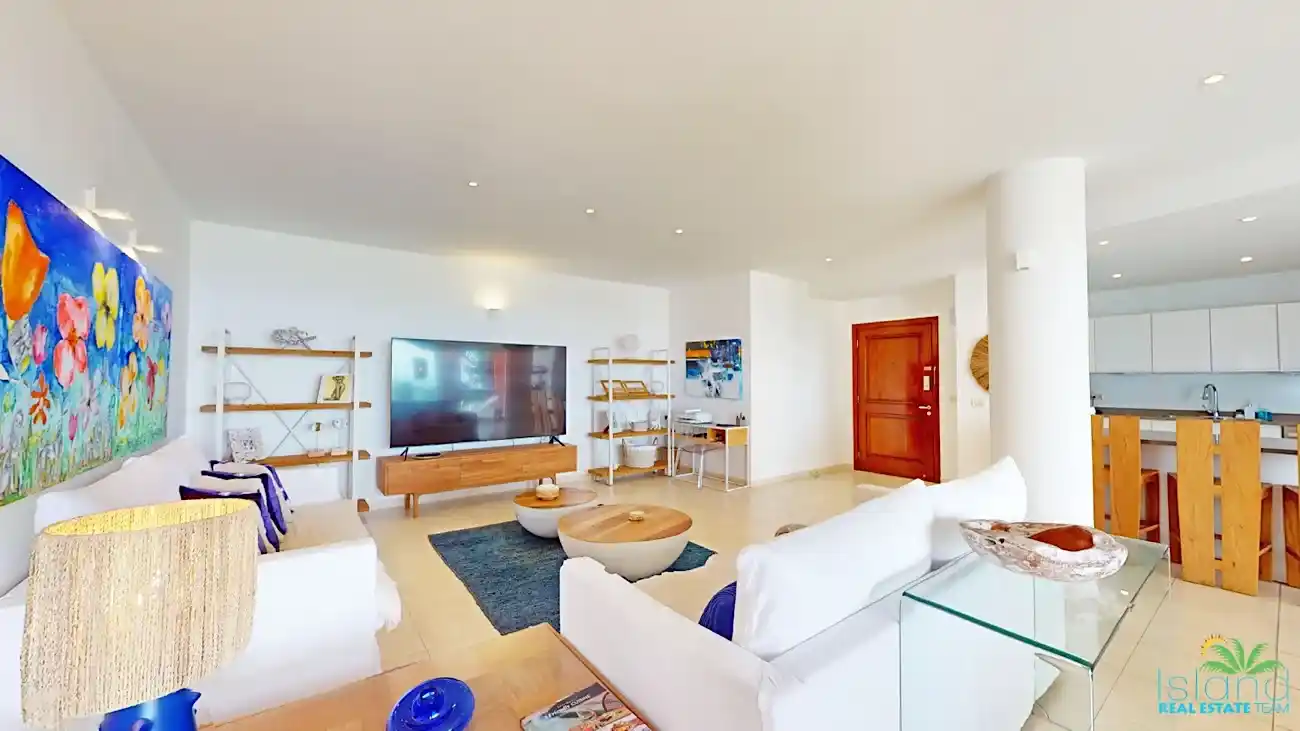 Aquamarina 11152024 104734 2 11zon 2 11zon