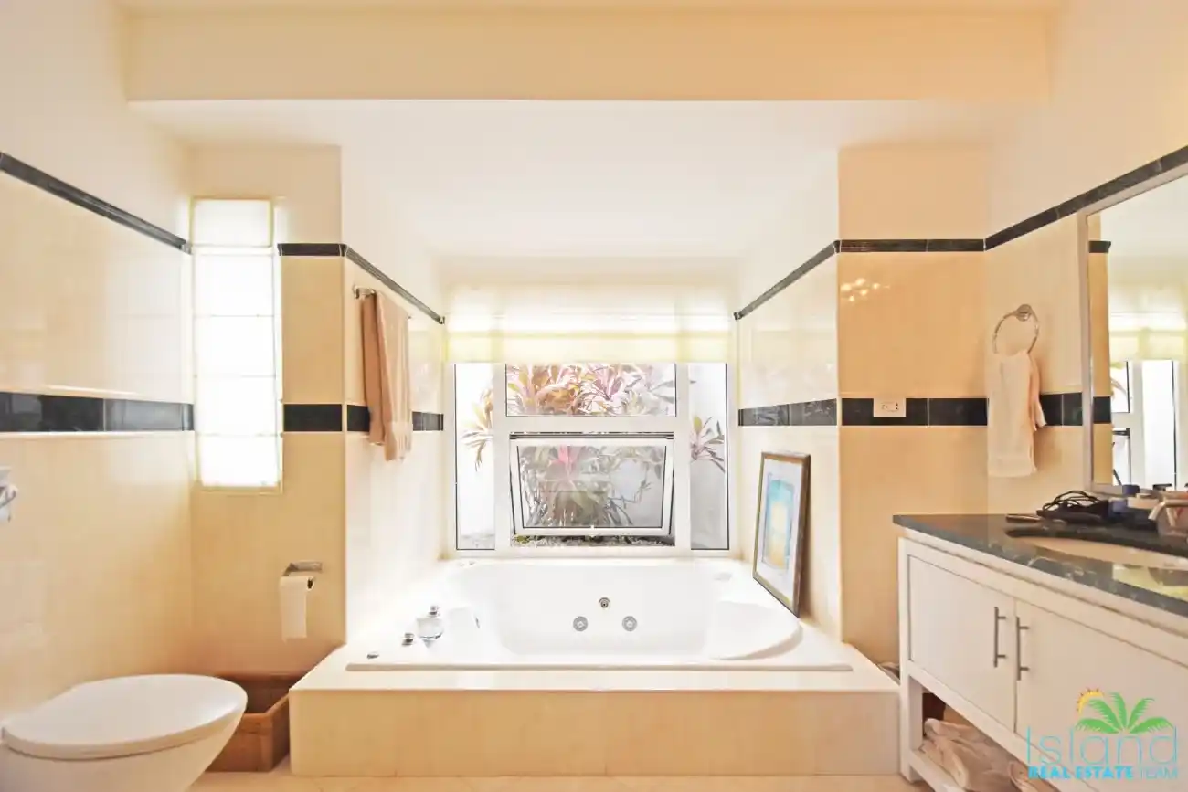 DSC 1036 15 11zon 15 11zon