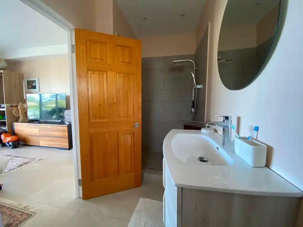 IMG 0813 2 11zon 2 11zon