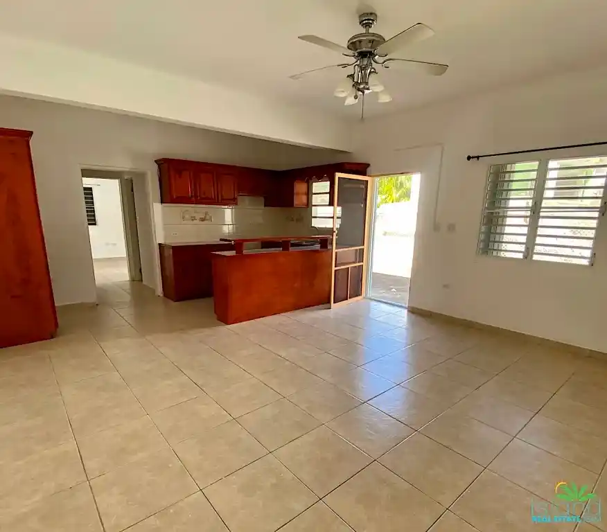 Available For Long Term Rental 1 Bedroom Apartment Sint Maarten Guana Bay 2 2 11zon 2 11zon