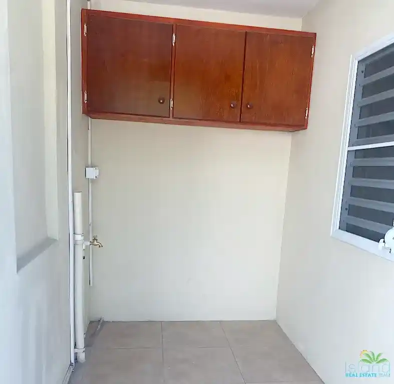 Available For Long Term Rental 1 Bedroom Apartment Sint Maarten Guana Bay 5 5 11zon 5 11zon
