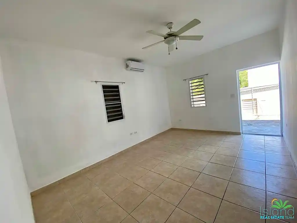 Available For Long Term Rental 1 Bedroom Apartment Sint Maarten Guana Bay 7 7 11zon 7 11zon