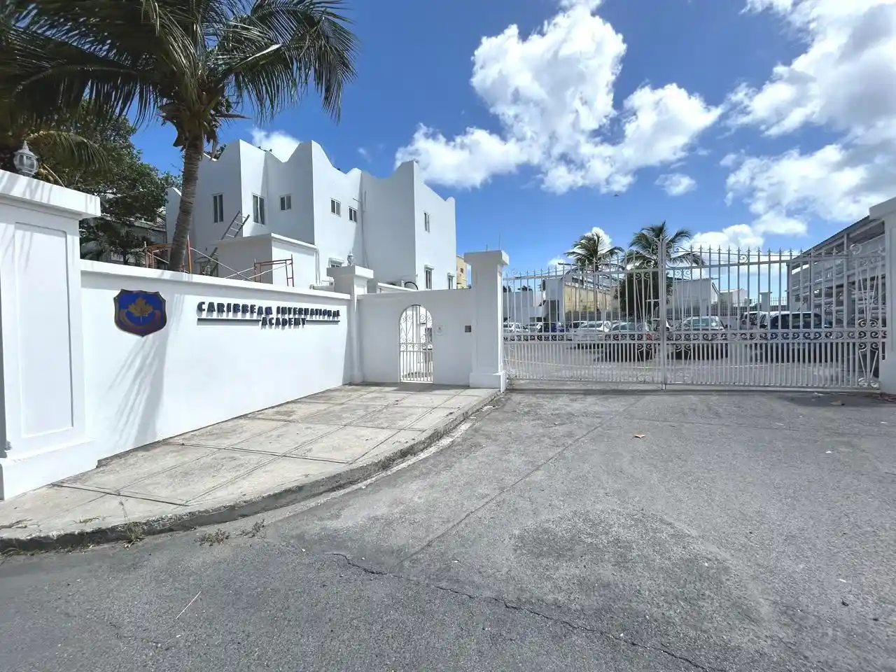 Available For Long Term Rental 1 Bedroom Apartment St. Maarten Cupecoy 9 9 11zon 9 11zon