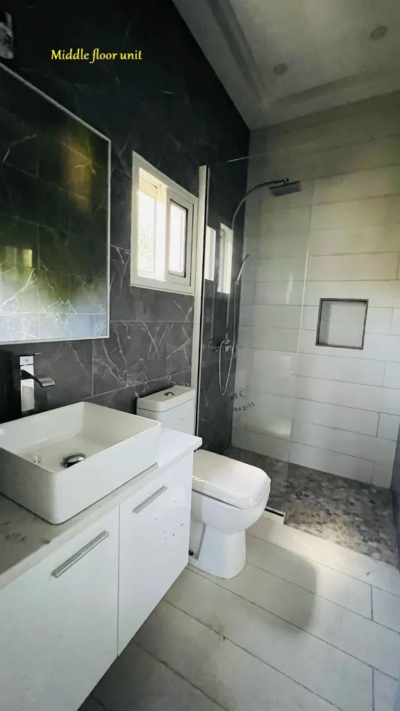 Available For Long Term Rental 2 Bedroom Apartment Sint Maarten Cay Hill 19 7 11zon