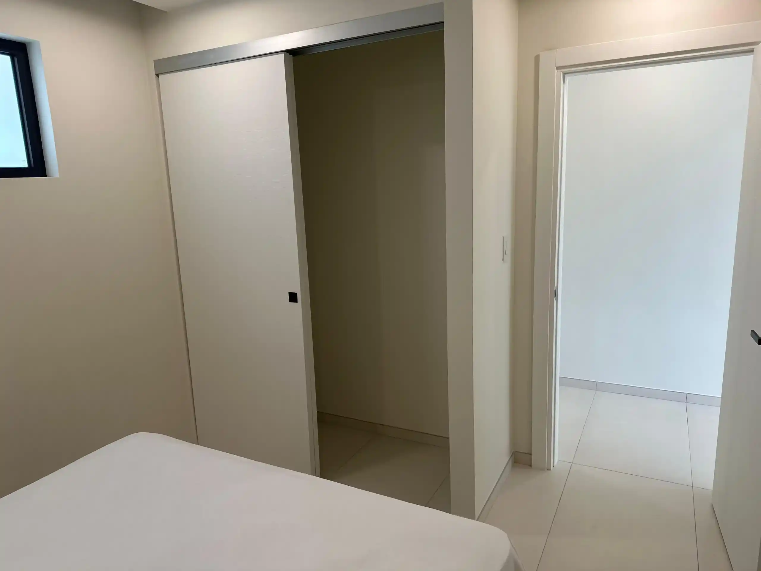 For Sale 1 Bedroom Lagoon View Condo Sxm Simpson Bay 10 Scaled 10 11zon 10 11zon