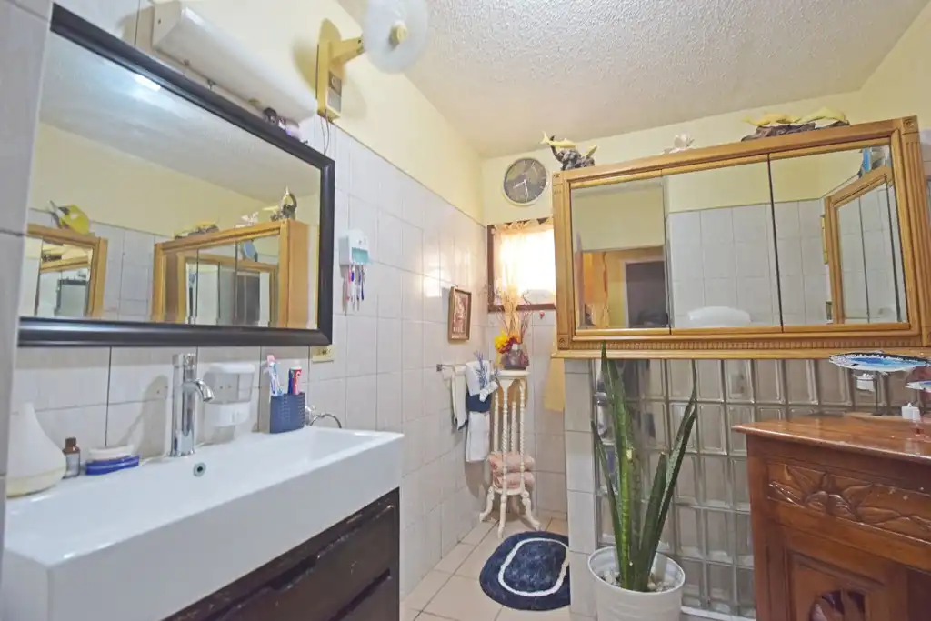 For Sale 2 Bedroom 1.5 Bath Gated Community Sint Maarten Dawn Beach 12 12 11zon