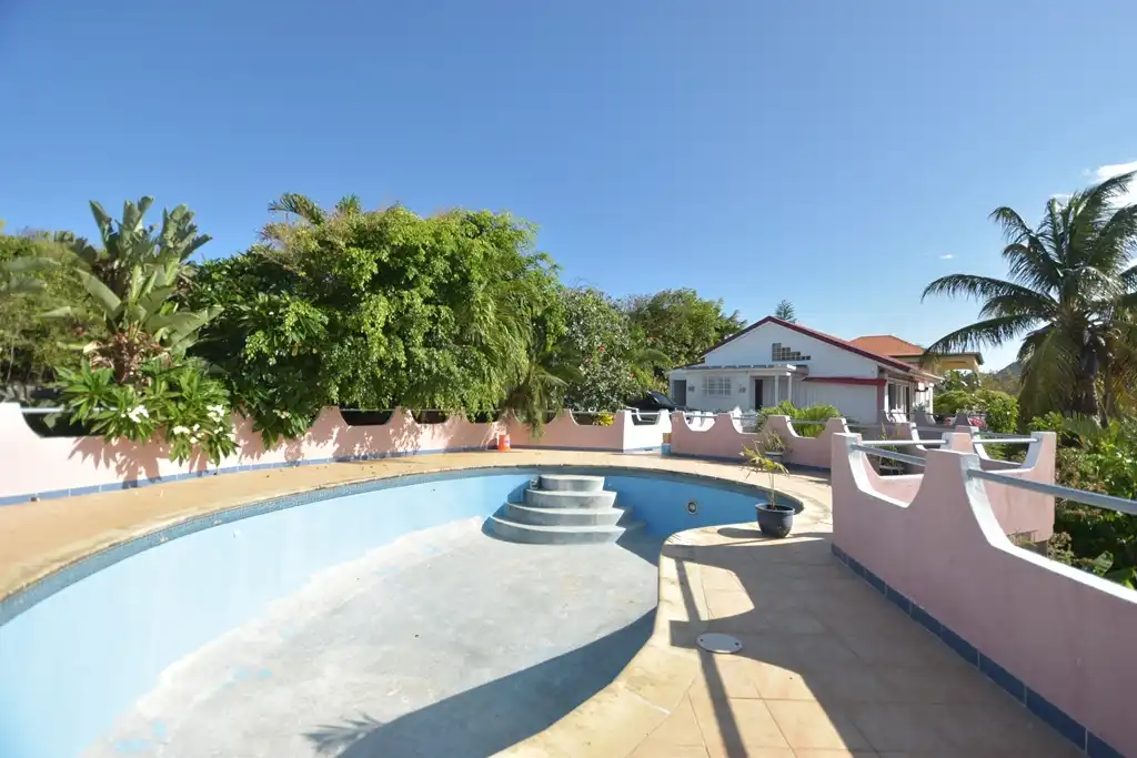 For Sale 2 Bedroom 1.5 Bath Gated Community Sint Maarten Dawn Beach 1 1 11zon