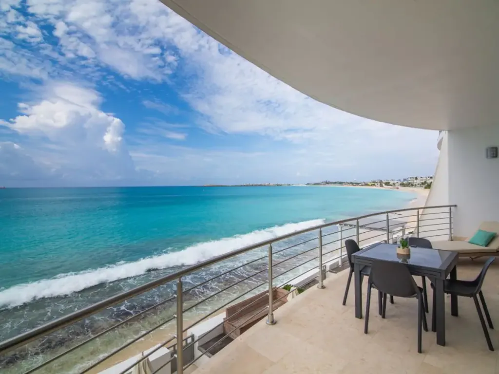 For Sale 2 Bedroom 2.5 Bath Ocean Front Condo St. Maarten Simpson Bay 19 21 11zon