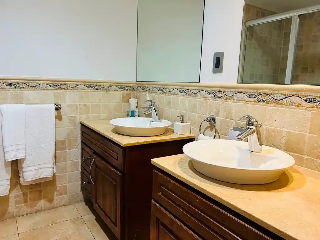 For Sale 2 Bedroom 2.5 Bath Ocean View Condo Sint Maarten Cupecoy 18 19 11zon 19 11zon