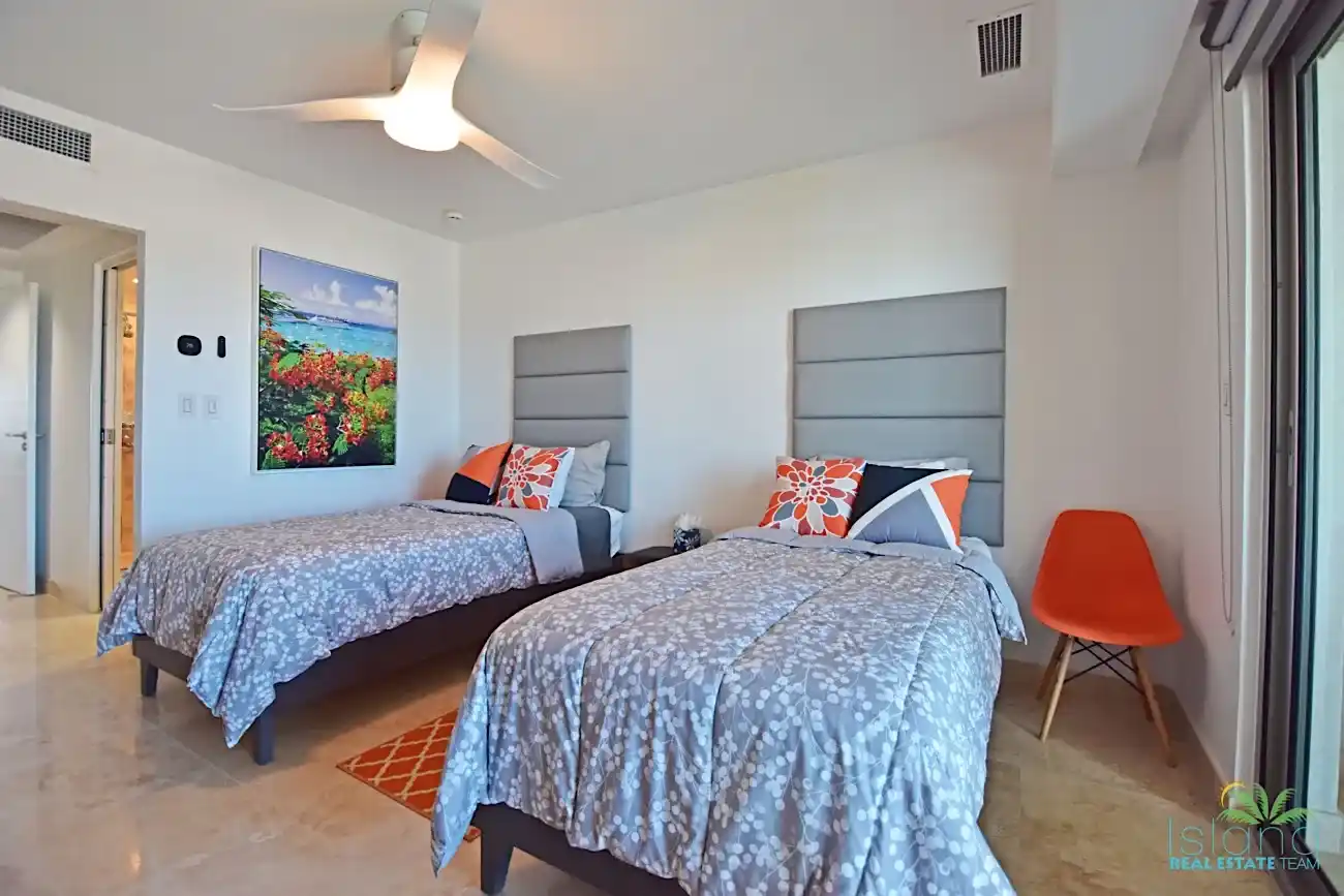 For Sale 2 Bedroom Beach Front Condo Sint Maarten Cupecoy 15 16 11zon 16 11zon