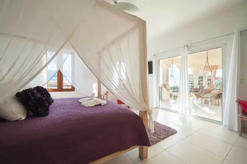 For Sale 3 Bedroom 3.5 Bath Lagoon Ocean View Condo Sint Maarten Cupecoy 8 8 11zon 8 11zon