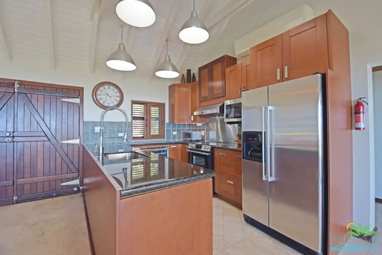 For Sale 6 Bedroom 6.5 Bath Ocean View Villa Sint Maarten Oyster Pond 13 12 11zon 12 11zon