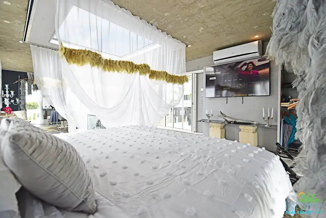 For Sale Sxm Home 13 11zon 13 11zon